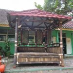 Jual Saung Bambu 2x2 Harga Murah Siap Pasang