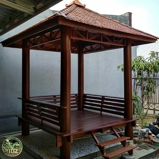 gazebo kayu — Mengenal Gazebo Kayu Jati: Karakter, Desain, dan Perawatannya