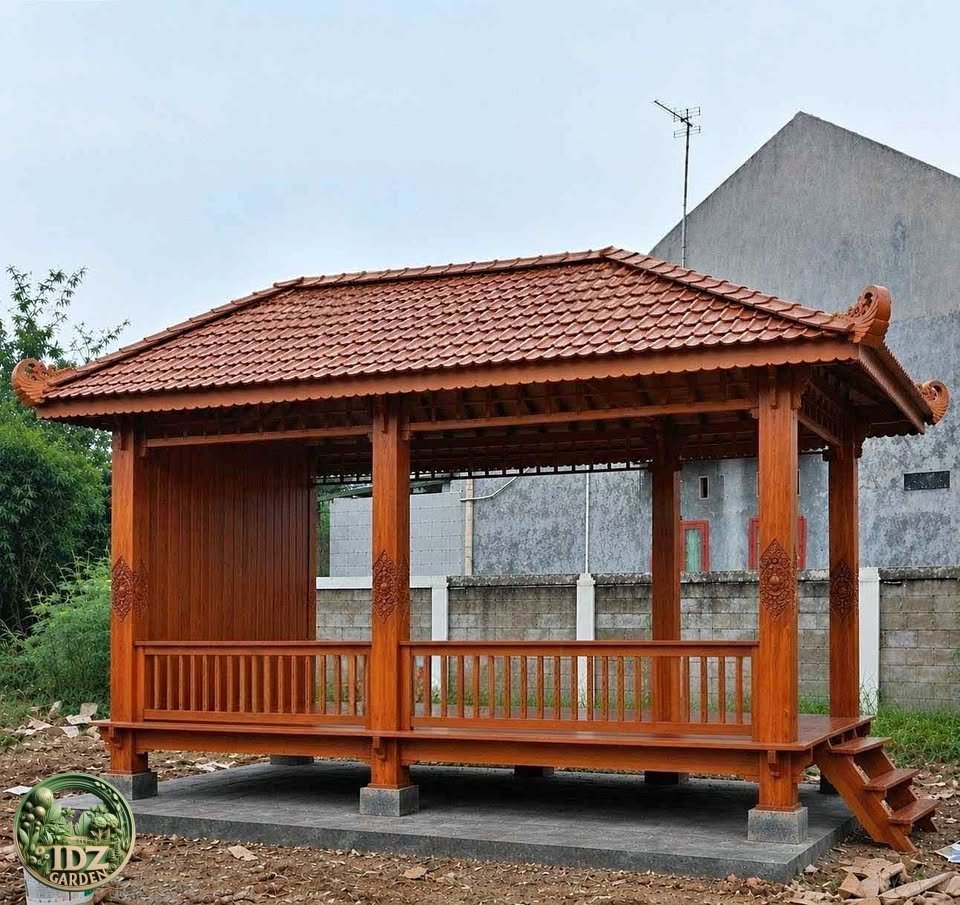 Gazebo Kayu Jati Besar
