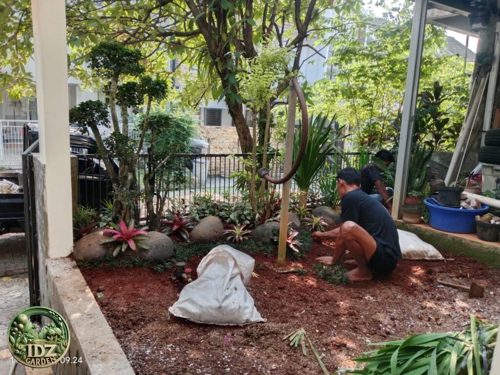 Pembuatan taman di Bogor Kota