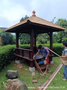 Foto hasil kerja Pembuatan Gazebo Kayu Kelapa 2 x 2