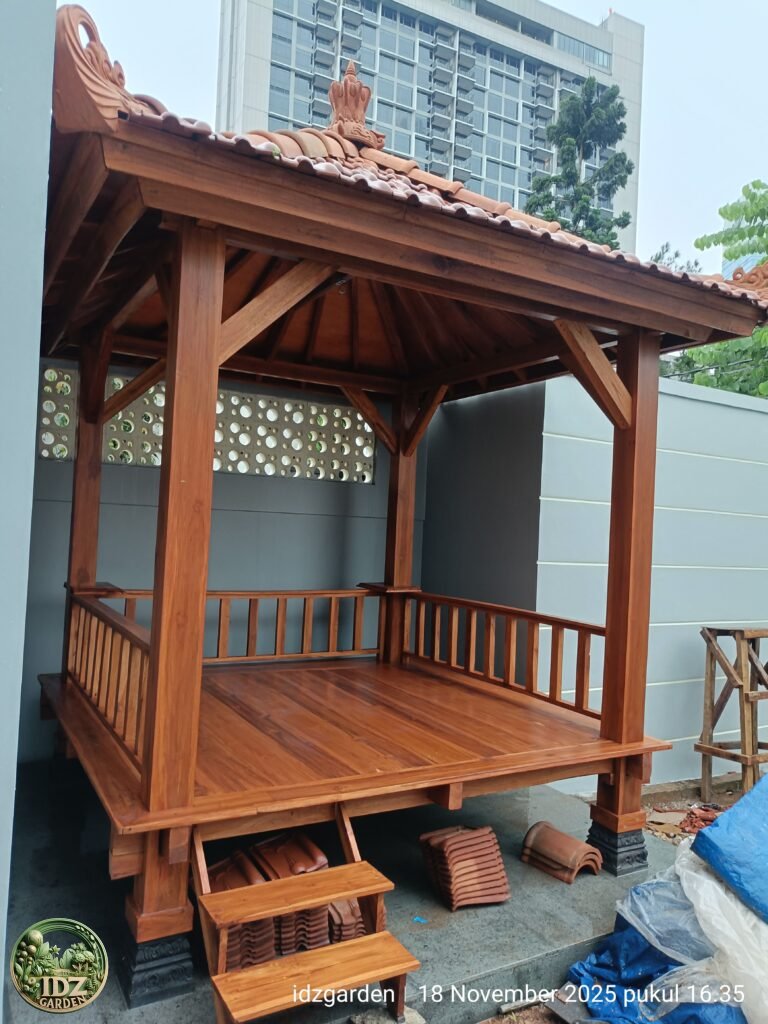 Gazebo Jati 2.5 x 2.5