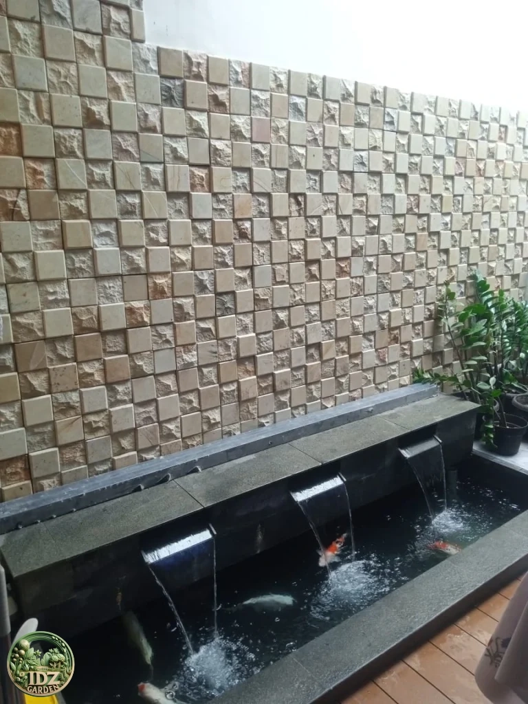 Kolam Minimalis Air Terjun