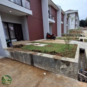 Foto hasil kerja Proyek Penanaman Rumput Taman di Perumahan Bogor