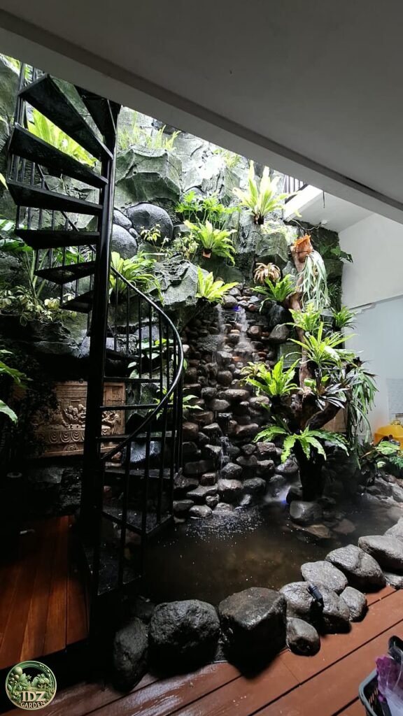 Kolam Alami dari IDZ Garden